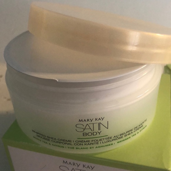 Mary Kay Satin Body Creme - Picture 2 of 3